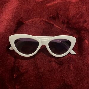 Vintage style white sunglasses